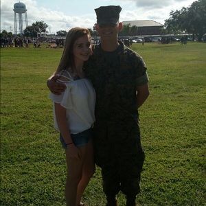 Meet your Posher, Ayla